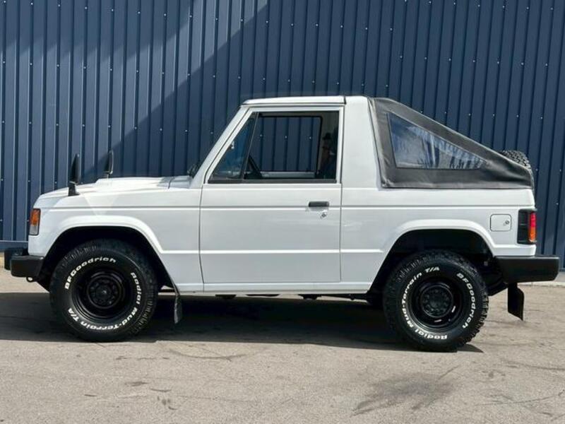 PAJERO