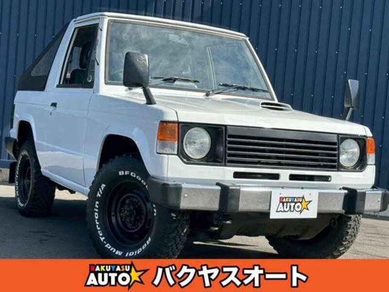 MITSUBISHI PAJERO