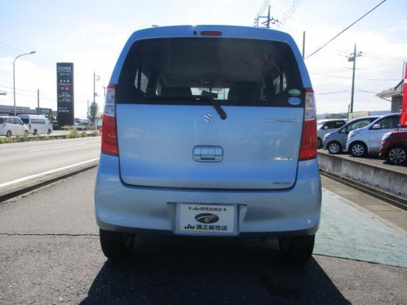 WAGON R