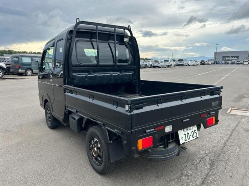 CARRY TRUCK