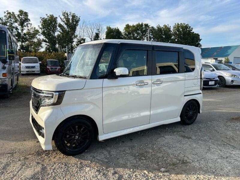 N BOX CUSTOM
