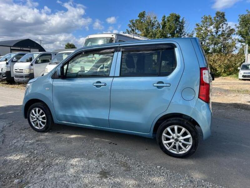 WAGON R