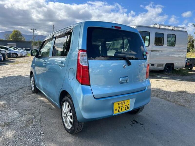 WAGON R
