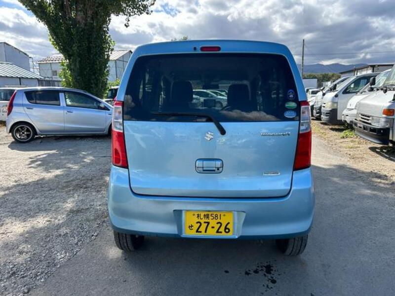WAGON R