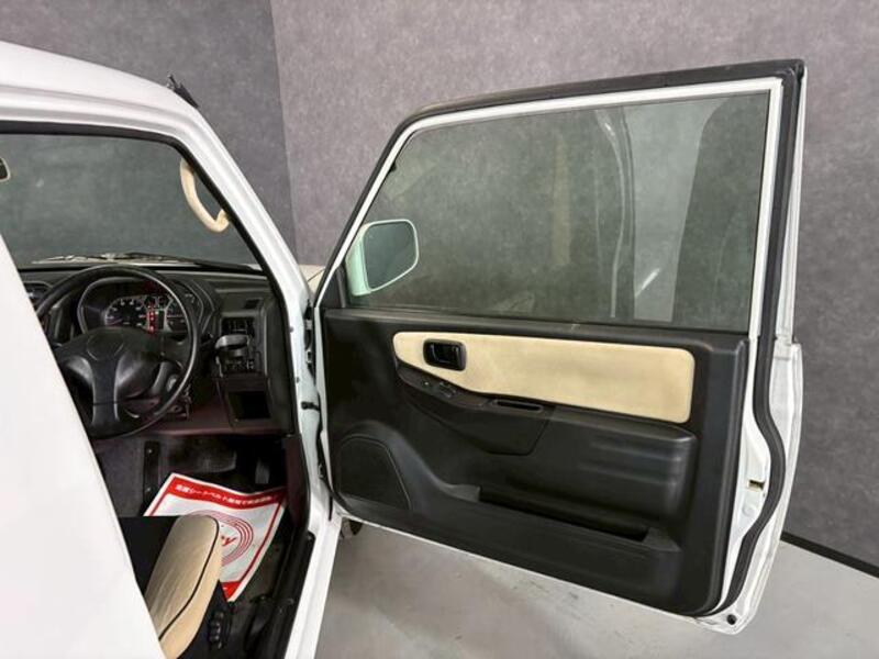 PAJERO MINI