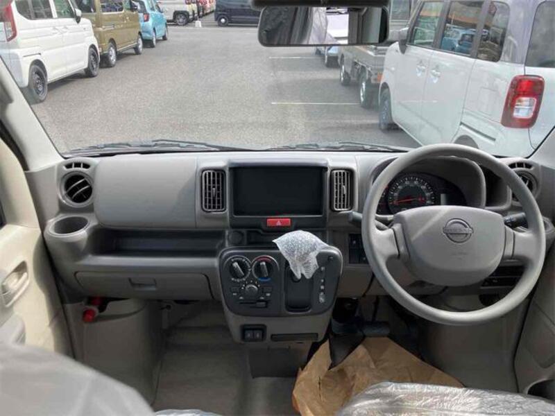 CLIPPER VAN