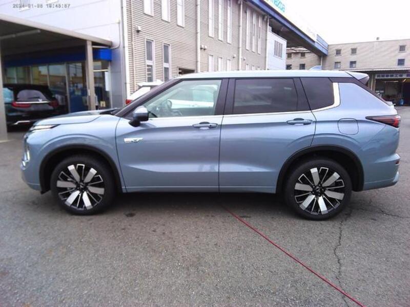OUTLANDER PHEV