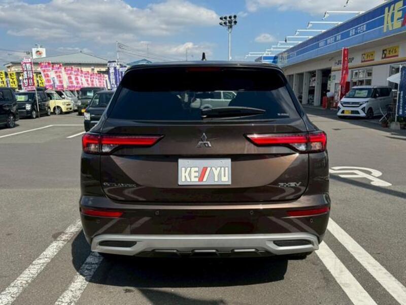 OUTLANDER PHEV