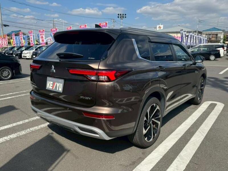 OUTLANDER PHEV