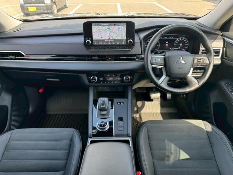OUTLANDER PHEV