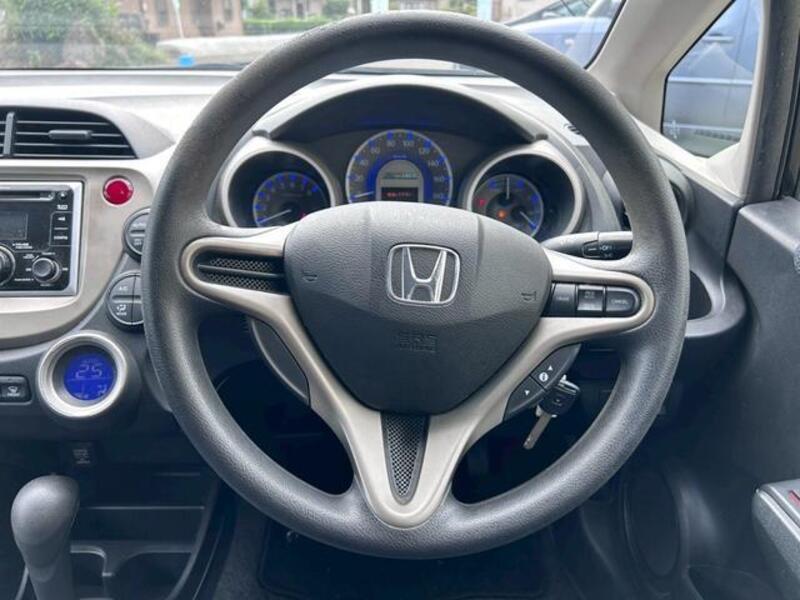 FIT HYBRID