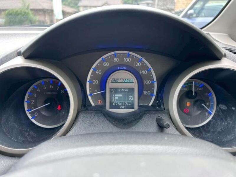 FIT HYBRID