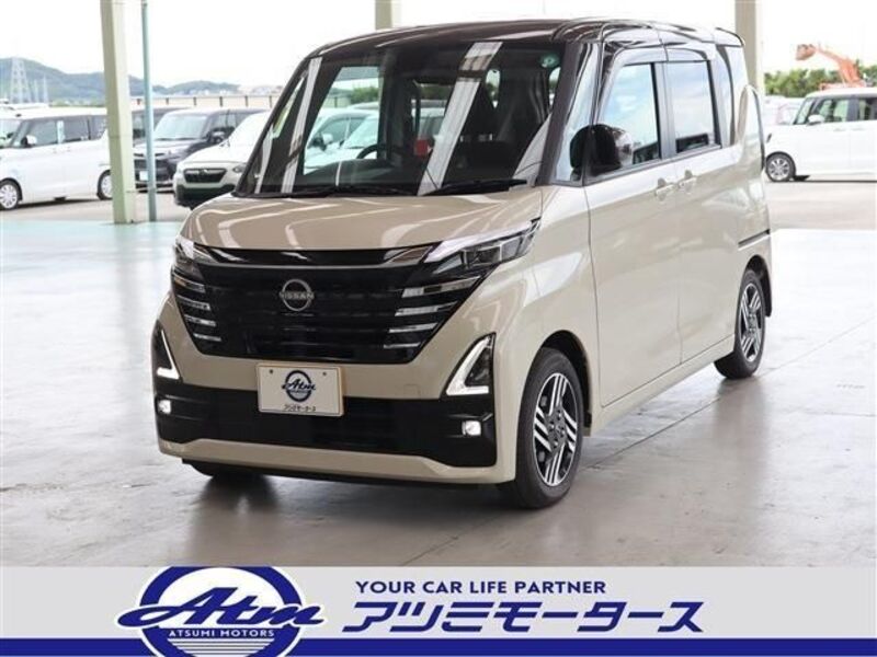 NISSAN ROOX