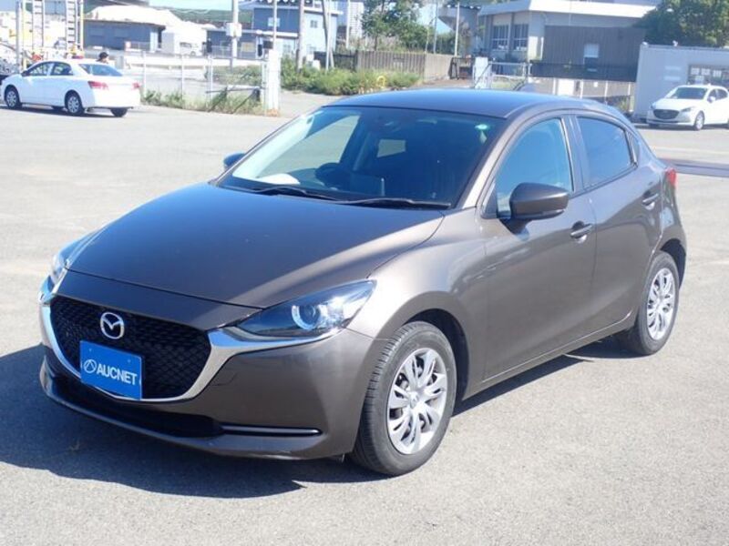 MAZDA2
