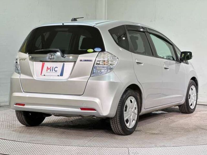 FIT HYBRID