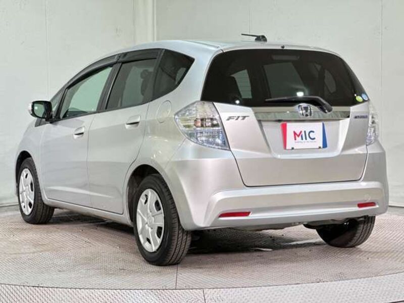 FIT HYBRID