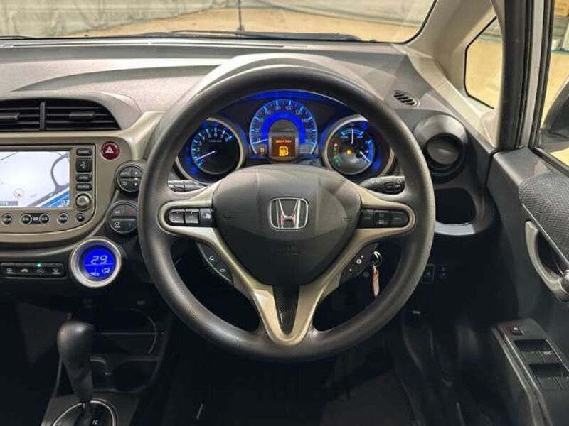 FIT HYBRID