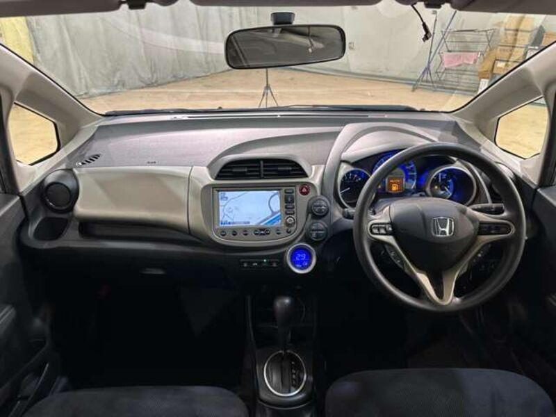 FIT HYBRID
