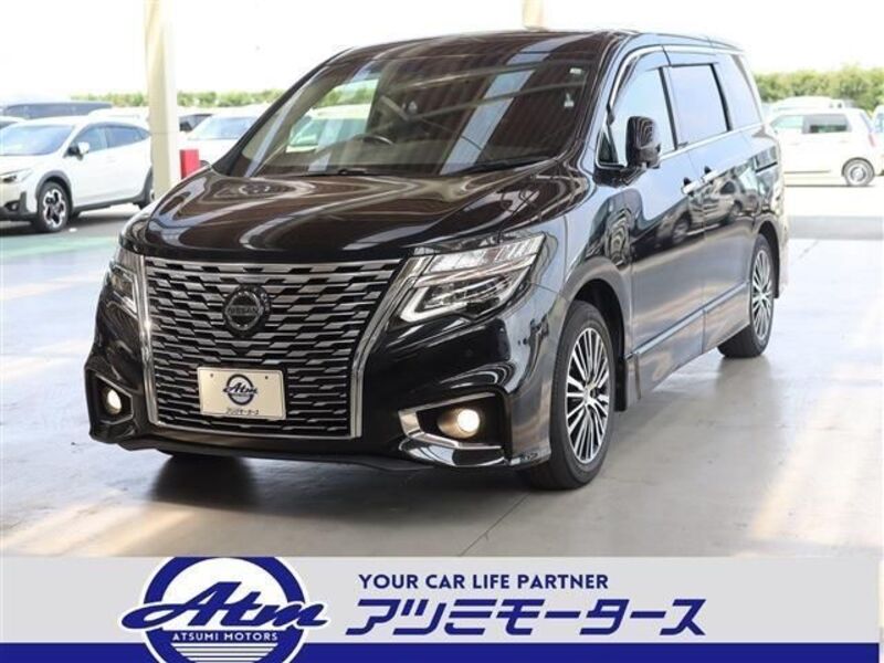 NISSAN ELGRAND