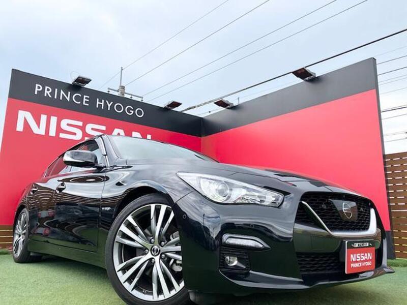 NISSAN SKYLINE