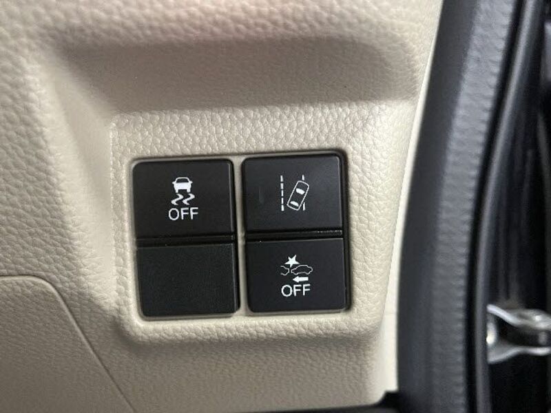 N BOX