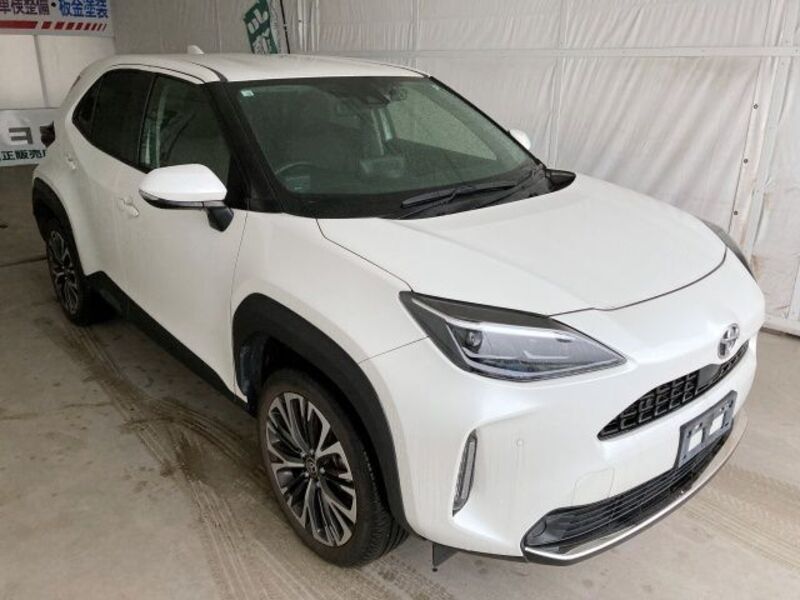YARIS CROSS-0