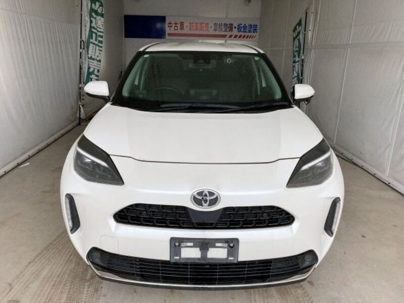 YARIS CROSS