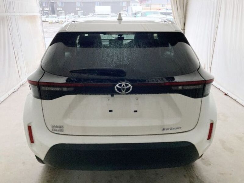 YARIS CROSS