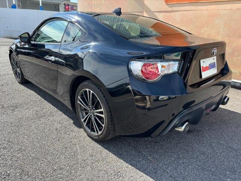 86