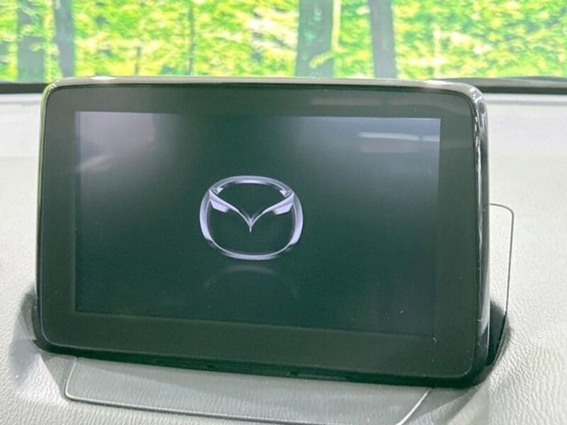 MAZDA2