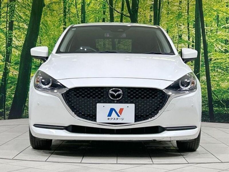 MAZDA2