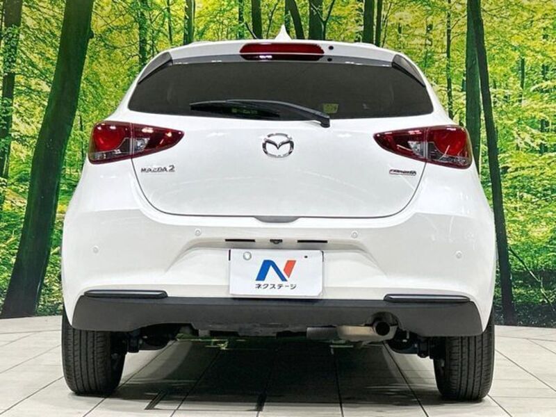MAZDA2