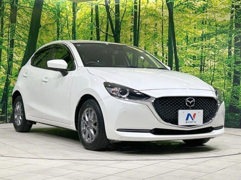 MAZDA2