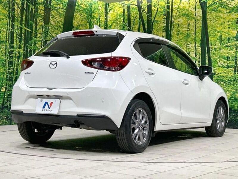 MAZDA2