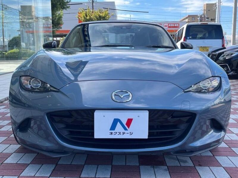 ROADSTER
