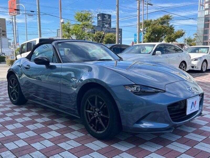ROADSTER