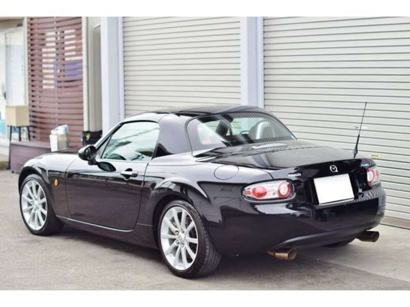 ROADSTER