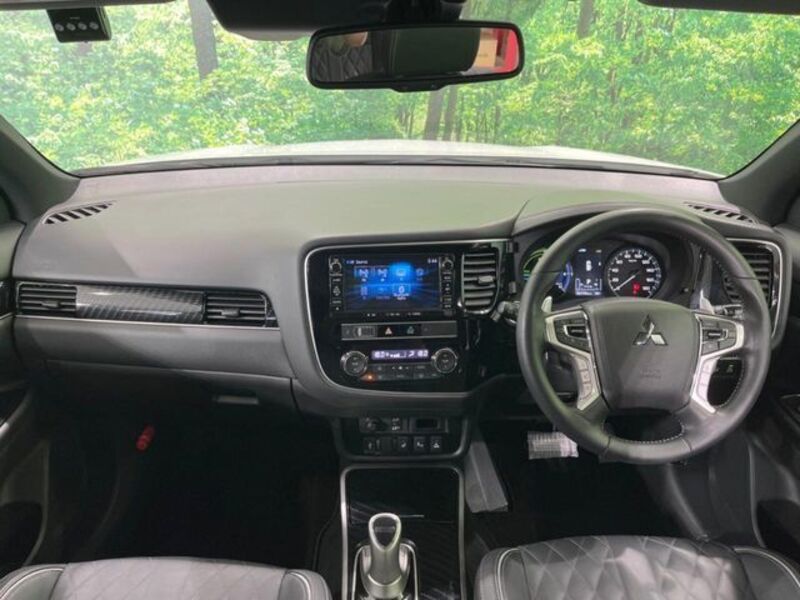 OUTLANDER PHEV