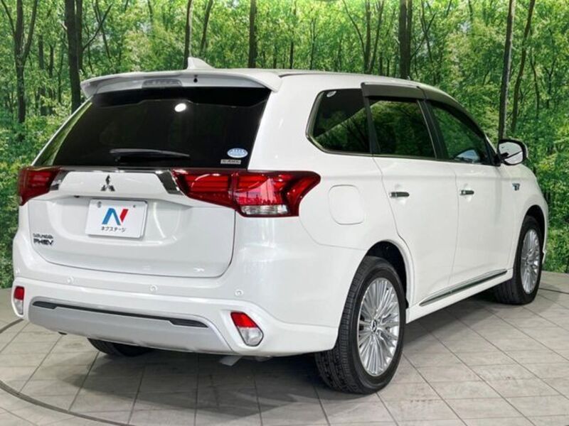 OUTLANDER PHEV