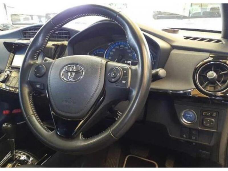 COROLLA FIELDER