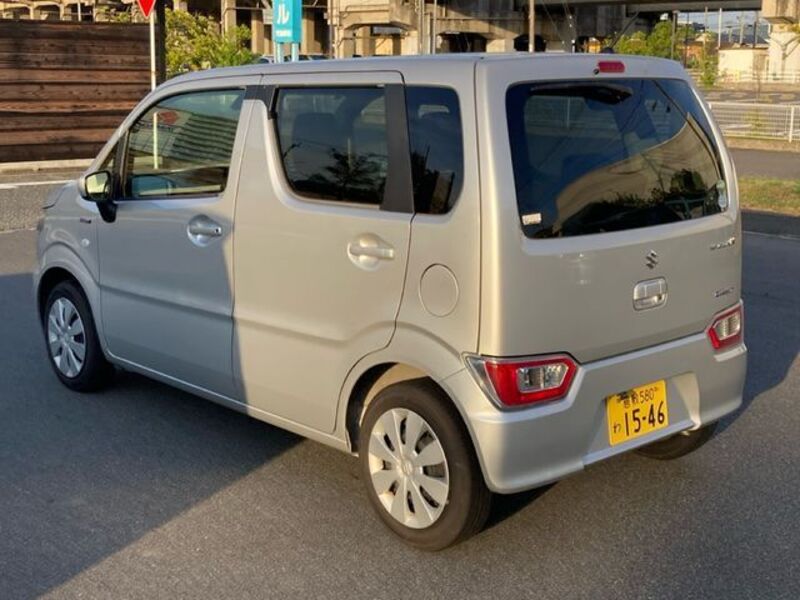 WAGON R