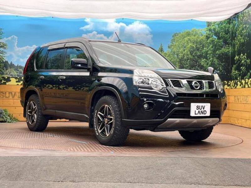 X-TRAIL