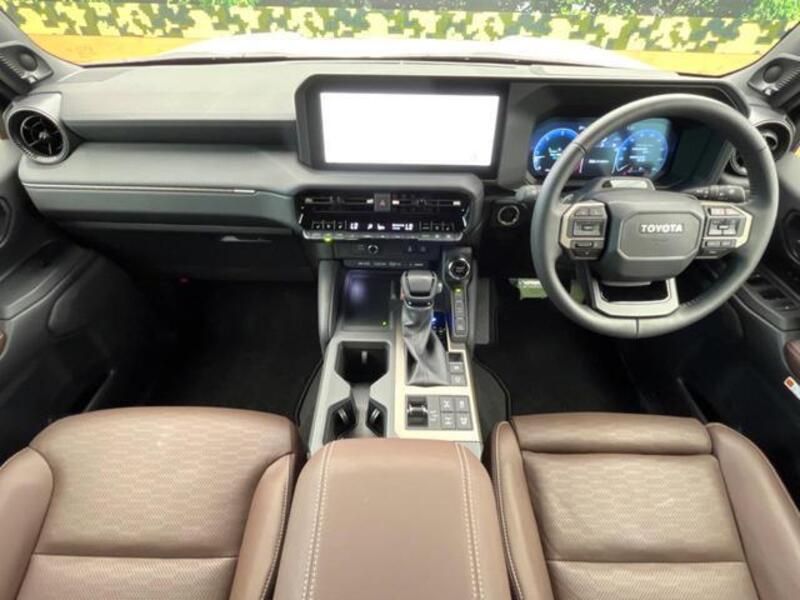 LAND CRUISER 250