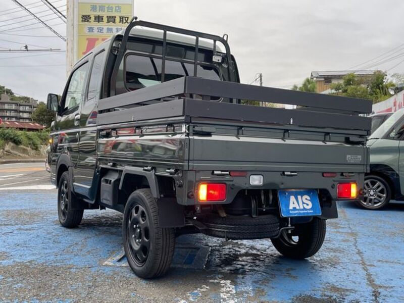 CARRY TRUCK