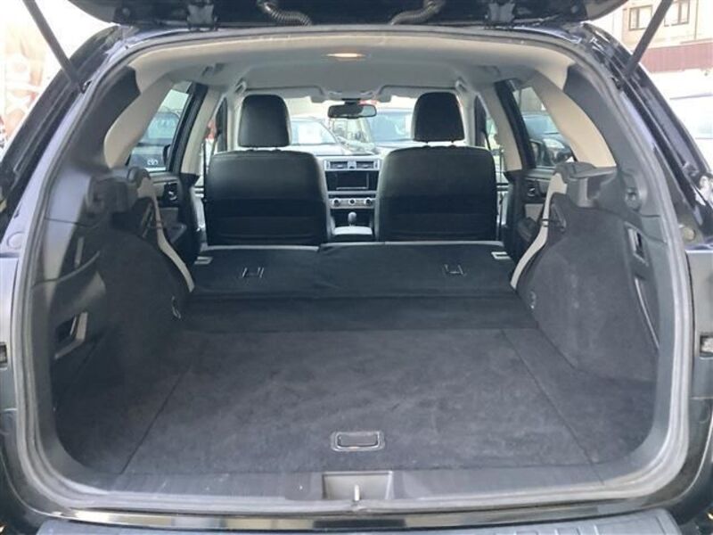 LEGACY OUTBACK