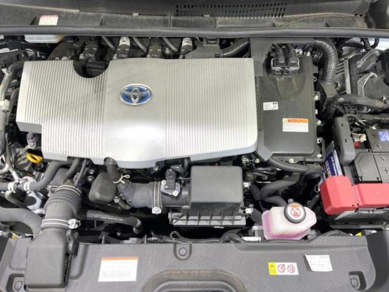 PRIUS PHV