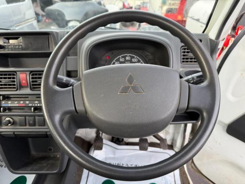 MINICAB TRUCK