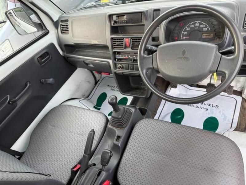 MINICAB TRUCK