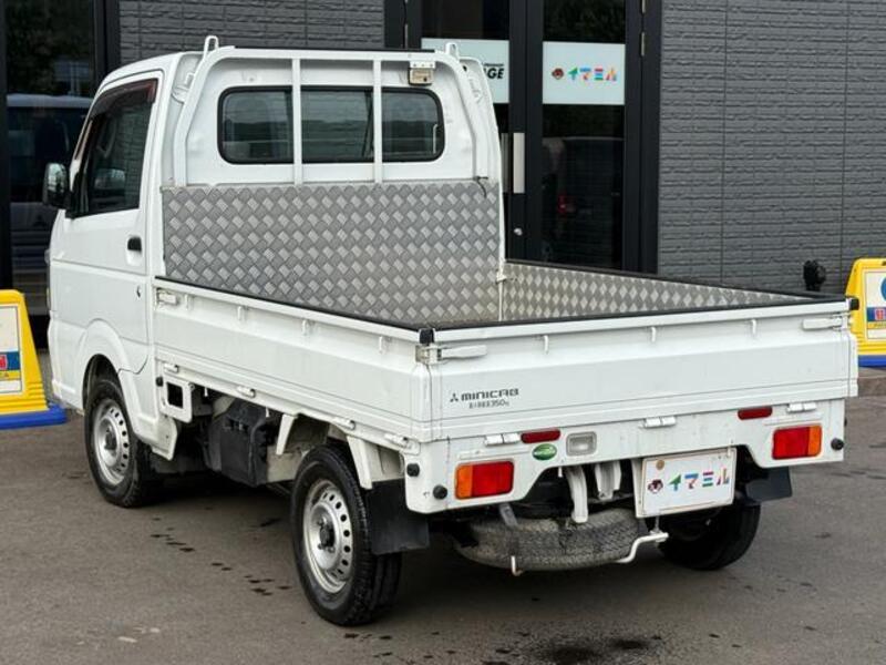 MINICAB TRUCK