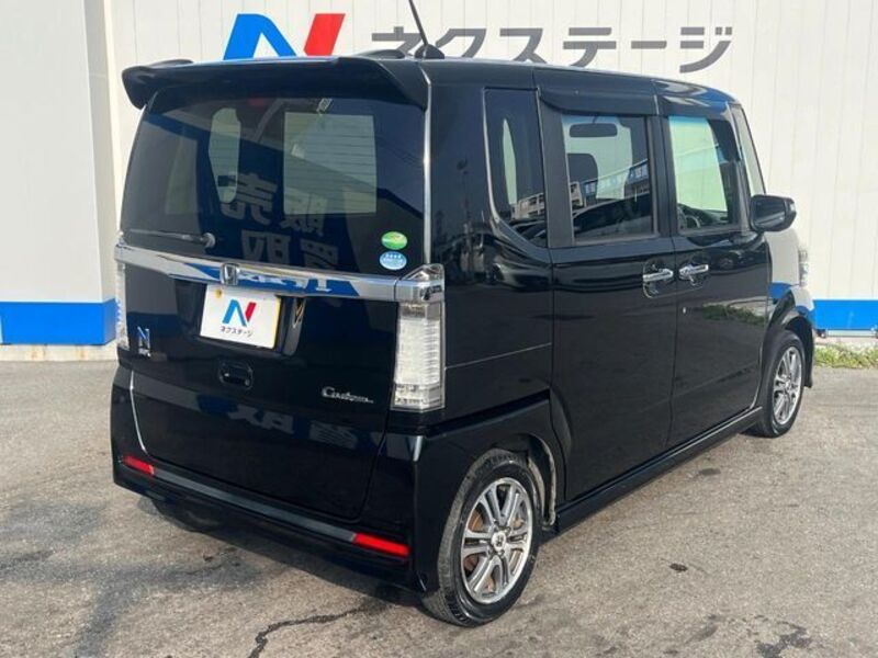 N BOX CUSTOM